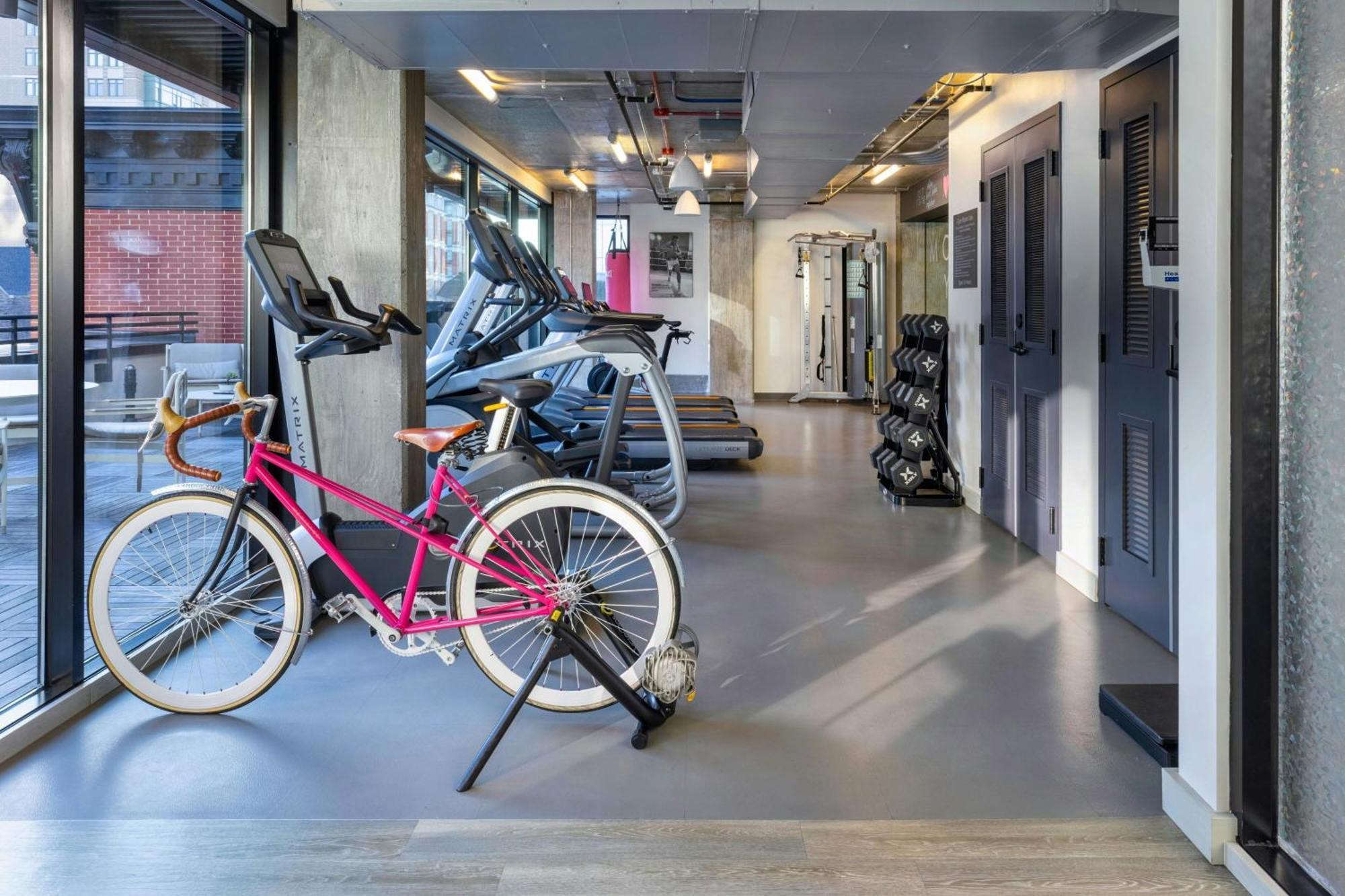 Hotel Moxy Washington, Dc Downtown Esterno foto