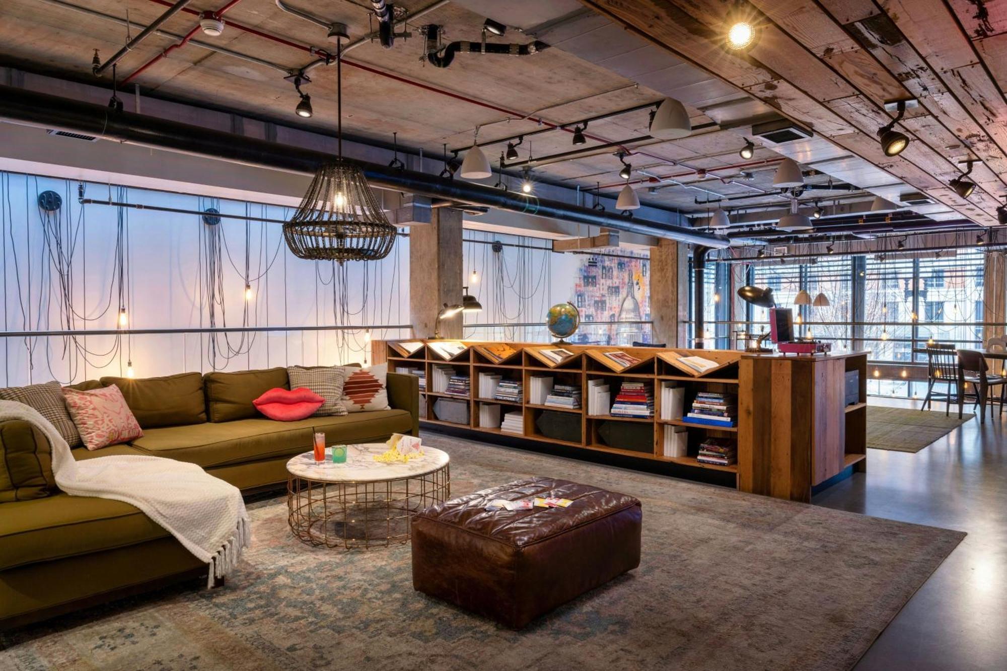 Hotel Moxy Washington, Dc Downtown Esterno foto