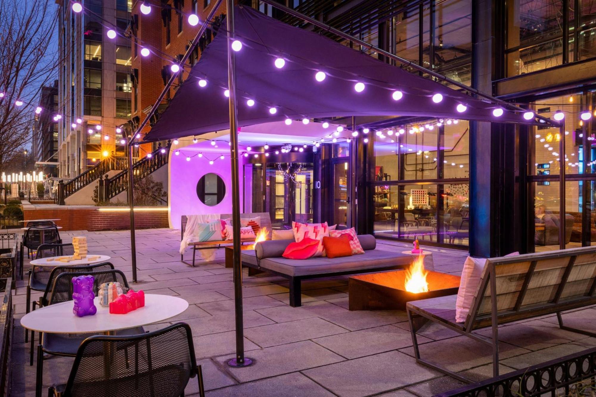 Hotel Moxy Washington, Dc Downtown Esterno foto