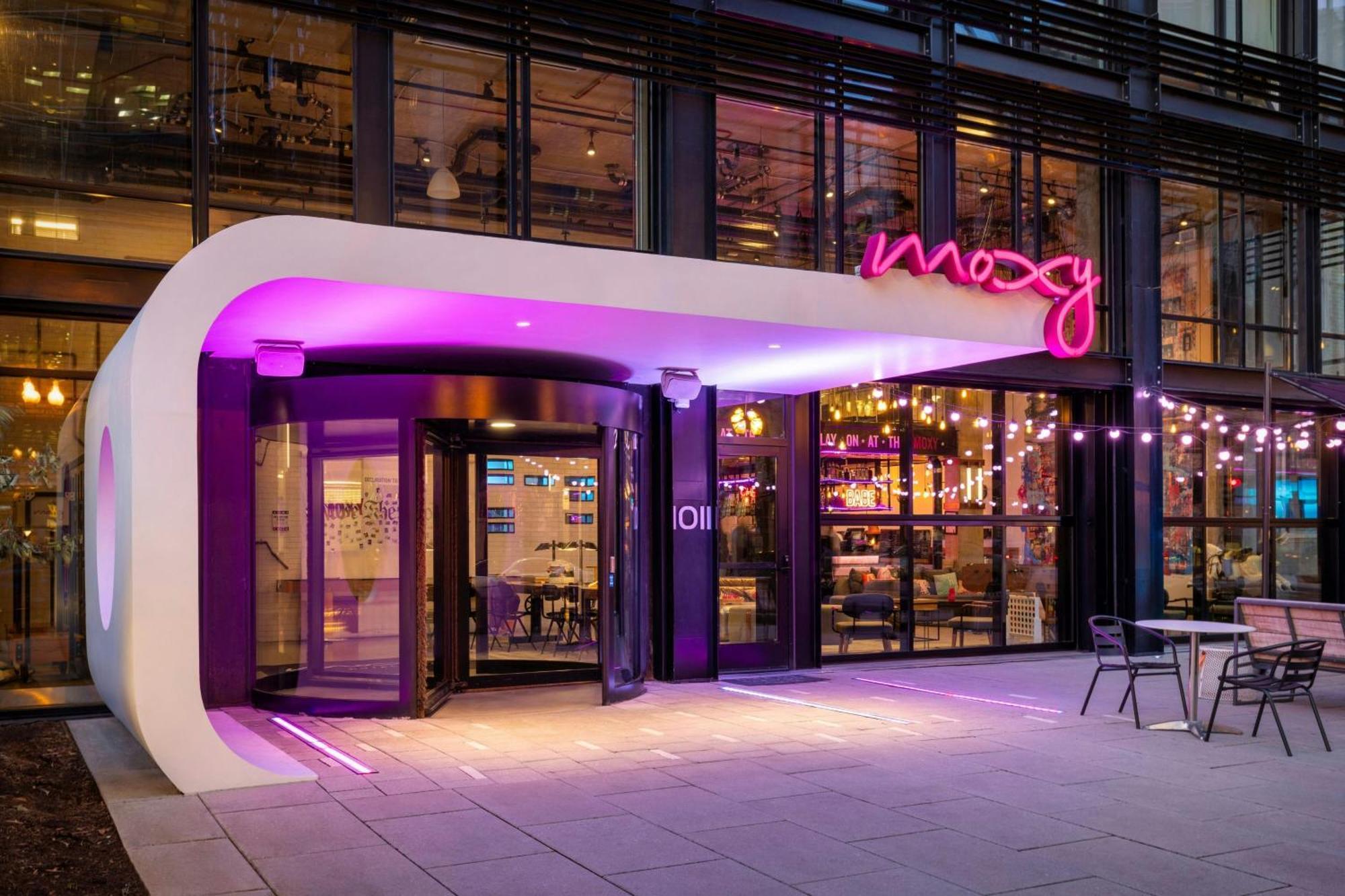 Hotel Moxy Washington, Dc Downtown Esterno foto
